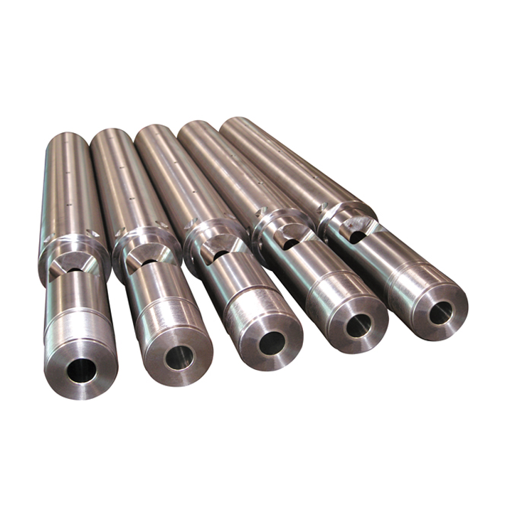 Bimetallic screw barrel